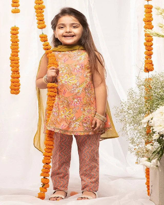 Pre-Order: Girls Suit Set Printed Floral - Peach