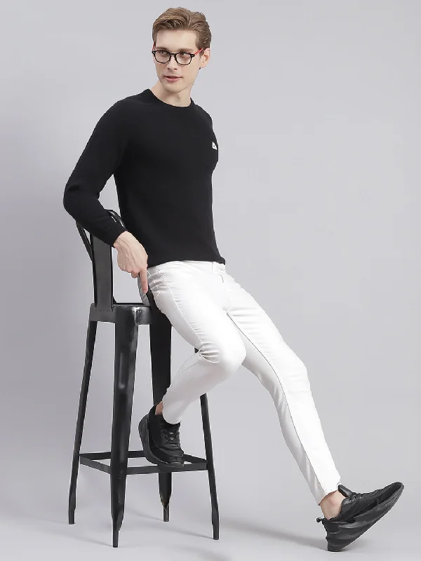 Men Black Solid Round Neck Full Sleeve Sweaters/Pullovers